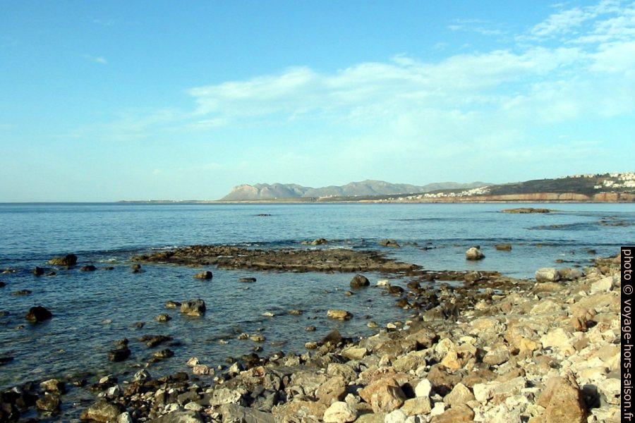 Côte de la Presqu'île d'Akrotiri. Photo © André M. Winter