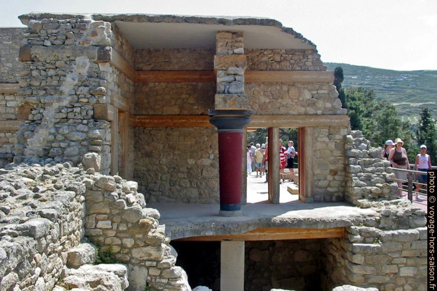 Propylône sud de Cnossos. Photo © André M. Winter