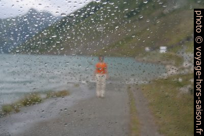 Le Col du Glandon au mois de juillet peut être hivernal. Photo © André M. Winter