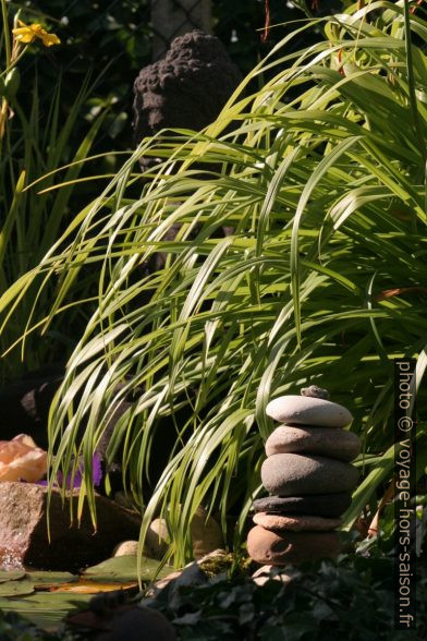 Jardin aménagé et décoré. Photo © Alex Medwedeff