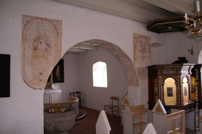 Fresques dans la Lodbjerg Kirke. Photo © André M. Winter