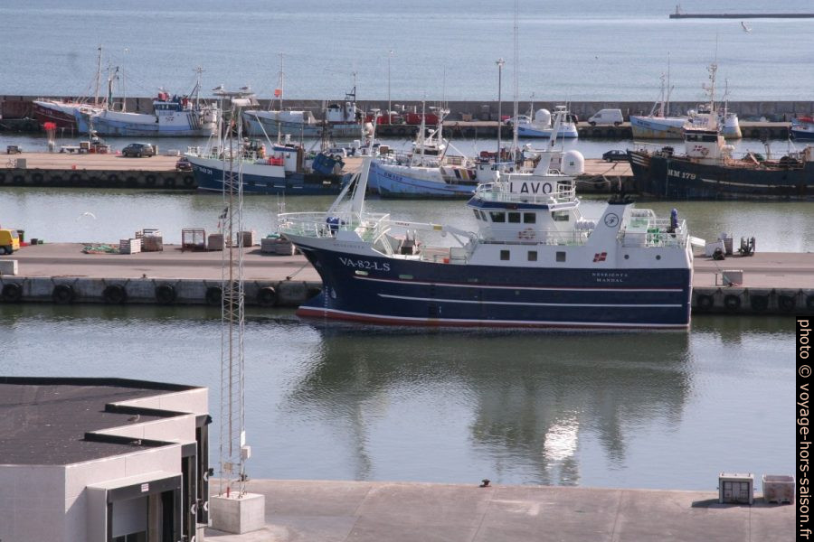 Bateau de pêche VA-82-LS Nesejenta af Mandal à Hansthom. Photo © André M. Winter