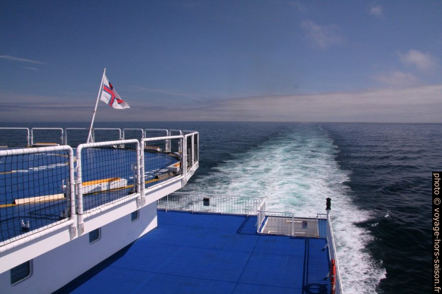 Pont arrière 7 du ferry Norröna. Photo © André M. Winter