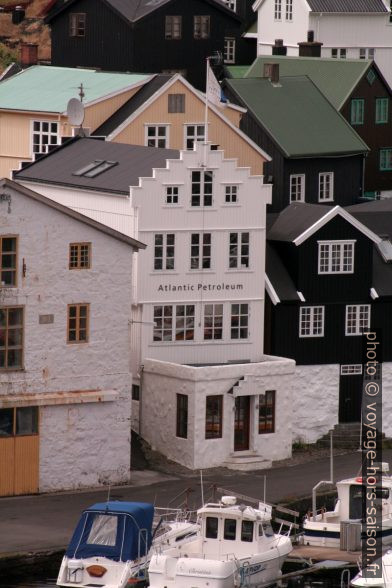 Siège de l'Atlantic Petroleum à Tórshavn. Photo © André M. Winter