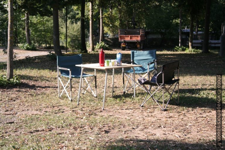 Café au Camping de Calizzano. Photo © André M. Winter