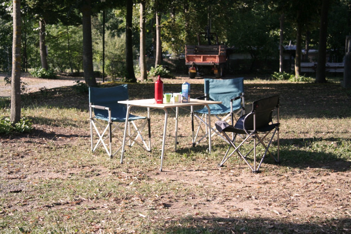Café au Camping de Calizzano. Photo © André M. Winter