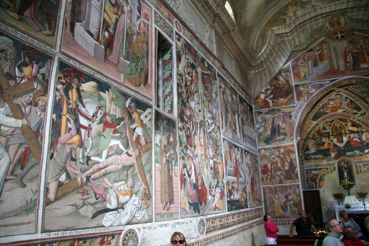 Fresques gauches de Notre-Dame-des-Fontaines. Photo © André M. Winter