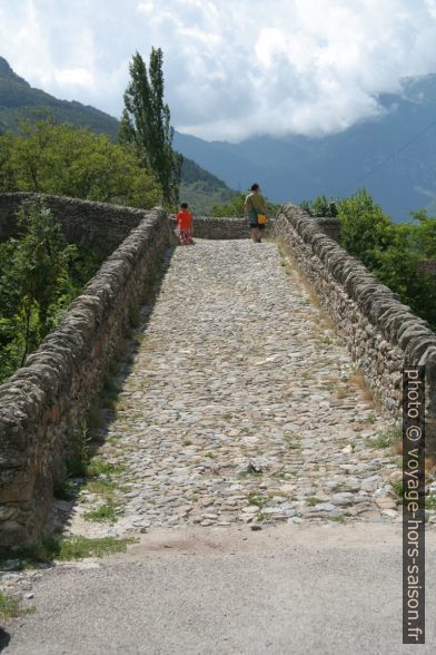 Montée nord du Pont du Coq. Photo © André M. Winter