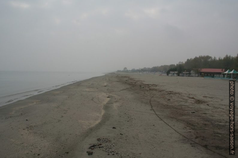 Plage sud du Lido di Volano. Photo © André M. Winter