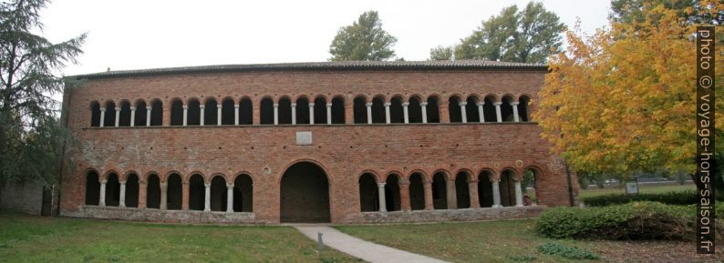 Arcades du Palazzo della Ragione. Photo © André M. Winter