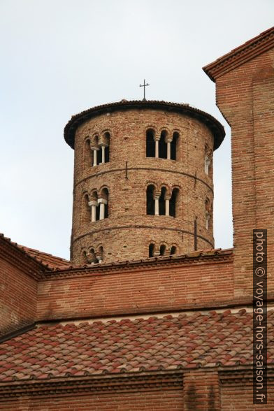 Campanile rond de Sant'Apollinare in Classe. Photo © André M. Winter