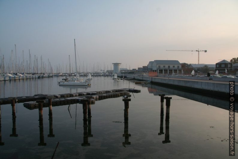 Bassin du port de plaisance de la Marina di Ravenna. Photo © André M. Winter