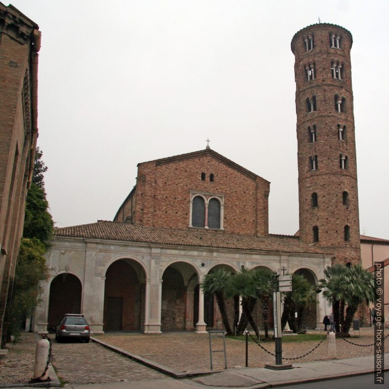 San Apollinare Nouvo. Photo © André M. Winter