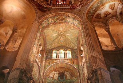 Dôme byzantin de la Basilique Saint-Vital de Ravenne. Photo © André M. Winter