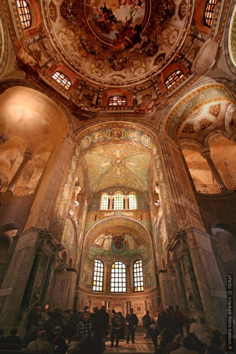 Dôme byzantin de la Basilique Saint-Vital de Ravenne. Photo © André M. Winter