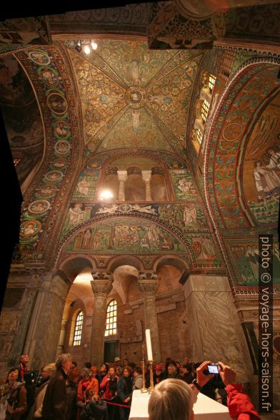 Mosaïques de l'abside de la Basilica San Vitale. Photo © André M. Winter