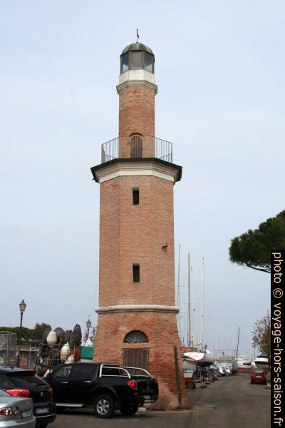 Le Phare de Cervia. Photo © André M. Winter