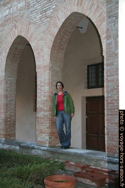 Alex dans le cloître du couvent de San Domenico. Photo © André M. Winter