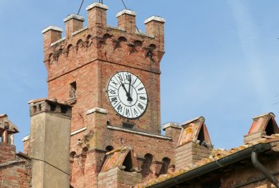 Il campanile del Palazzo Comunale. Photo © André M. Winter