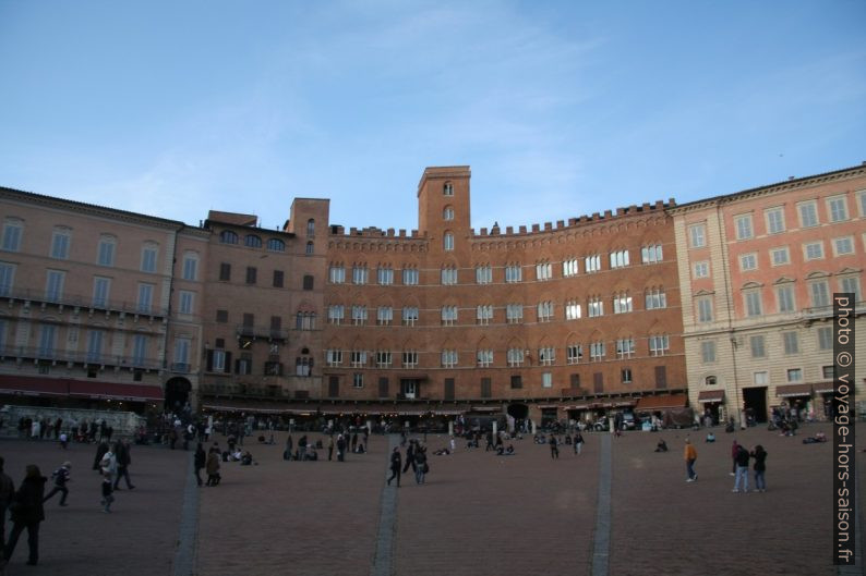 Palazzo Sansedoni. Photo © André M. Winter