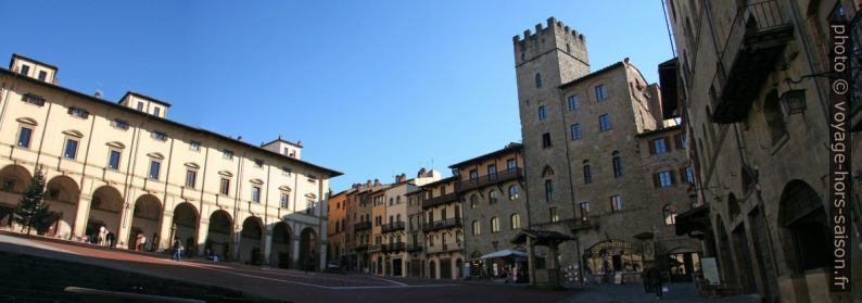 Piazza Grande d'Arezzo. Photo © André M. Winter