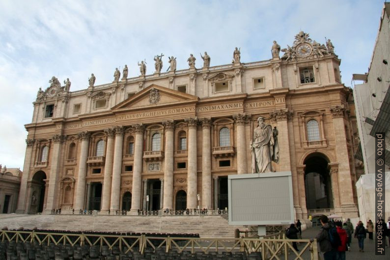 Façade de la Basilique Saint-Pierre à Rome. Photo © André M. Winter