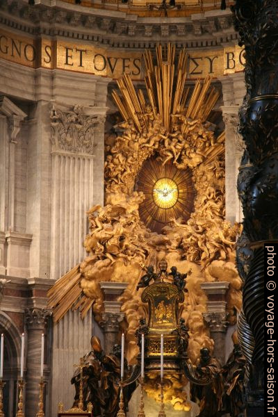 Cattedra di San Pietro de Bernini. Photo © André M. Winter