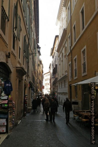 Une rue à Rome. Photo © André M. Winter