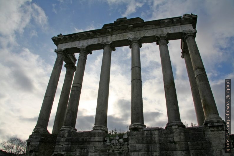 Temple de Saturne. Photo © André M. Winter