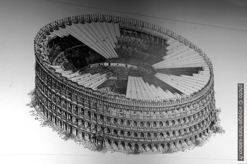 Schéma du Colisée en état d'origine avec le vaste auvent rétractable. Photo © André M. Winter
