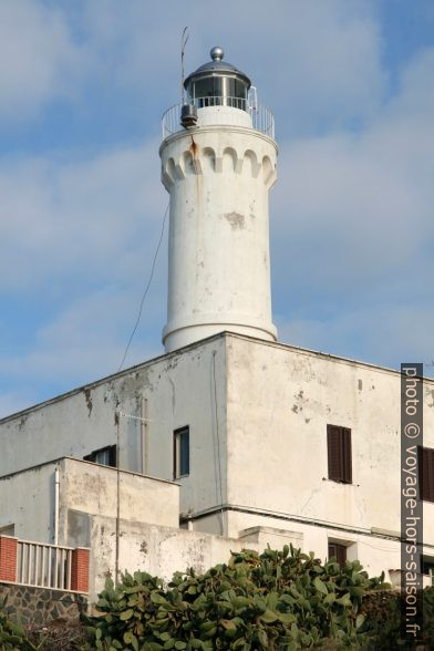 Faro d'Anzio. Photo © André M. Winter