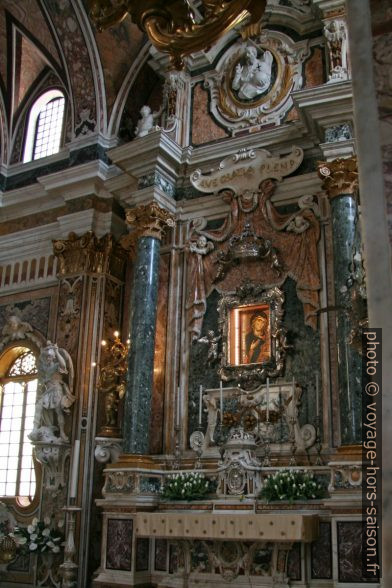 Icône de la Madonna della Madia à Monopoli. Photo © André M. Winter