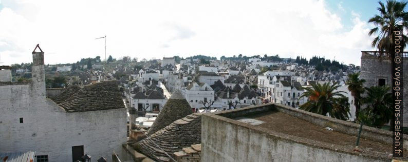 Zone des trulli à Alberobello. Photo © André M. Winter