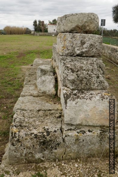 Fortification messapienne à Egnazia. Photo © André M. Winter