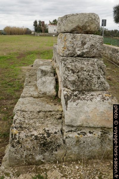 Fortification messapienne à Egnazia. Photo © André M. Winter