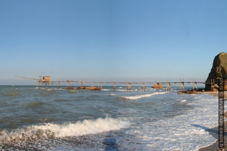 Trabucco à la Punta Aderci. Photo © André M. Winter