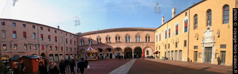 Piazza Municipale. Photo © André M. Winter