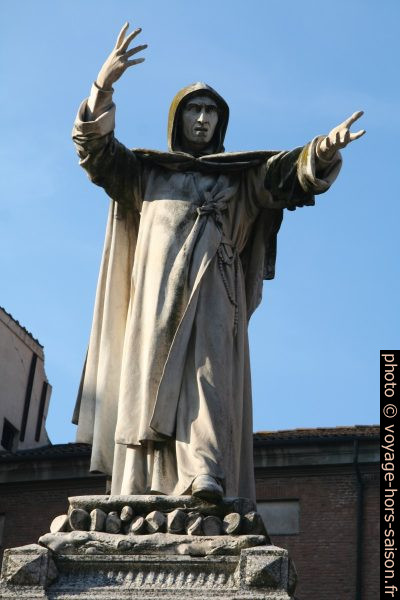 Statue de Girolamo Savonarola. Photo © Alex Medwedeff
