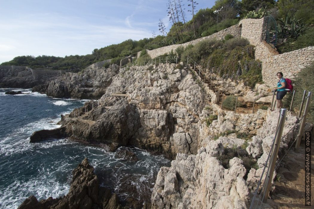 Tour du Cap d’Antibes sur le Sentier de TirePoil Voyage Hors Saison