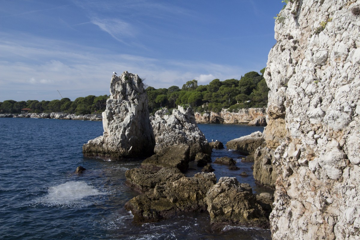 Tour du Cap d’Antibes sur le Sentier de TirePoil Voyage Hors Saison