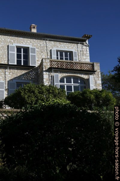 Balcon sur la salle à manger de la villa Renoir aux Collettes. Photo © Alex Medwedeff