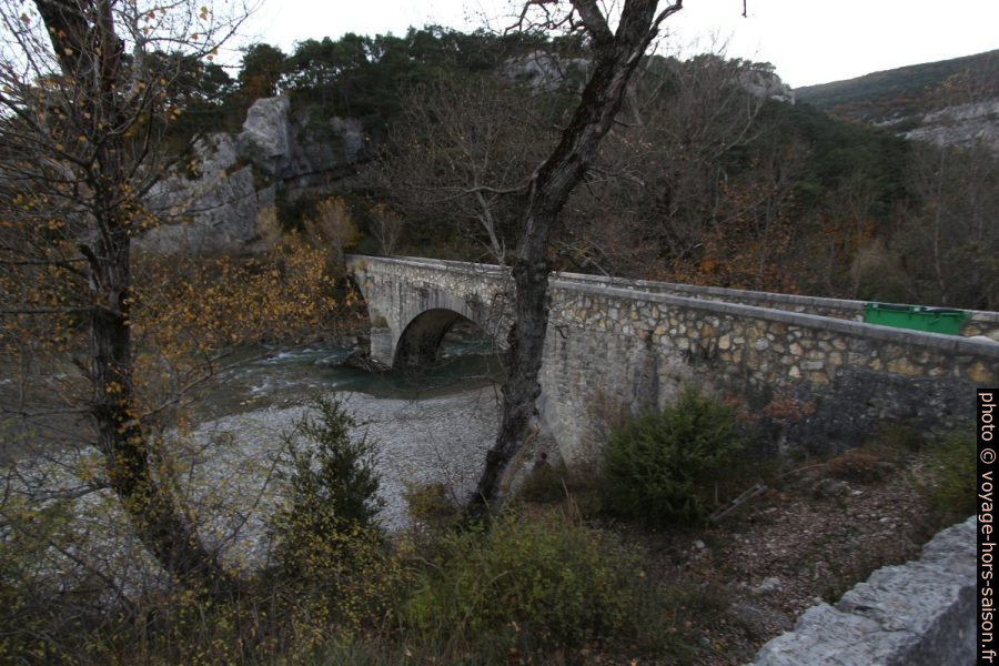 Pont de Carajuan. Photo © André M. Winter