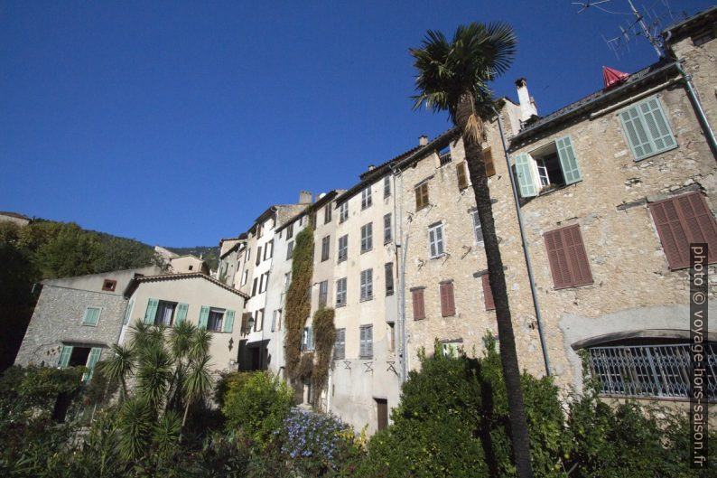 Vallon et maisons de la Rue du Caire. Photo © André M. Winter