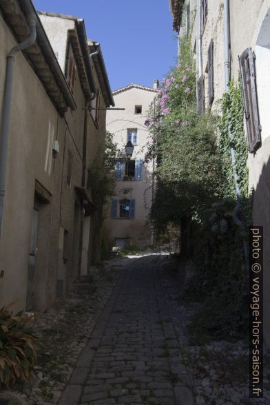 Rue du Caire à Seillans. Photo © André M. Winter