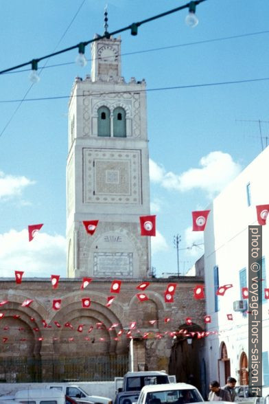 Mosquée El Ksar جامع القصر. Photo © André M. Winter