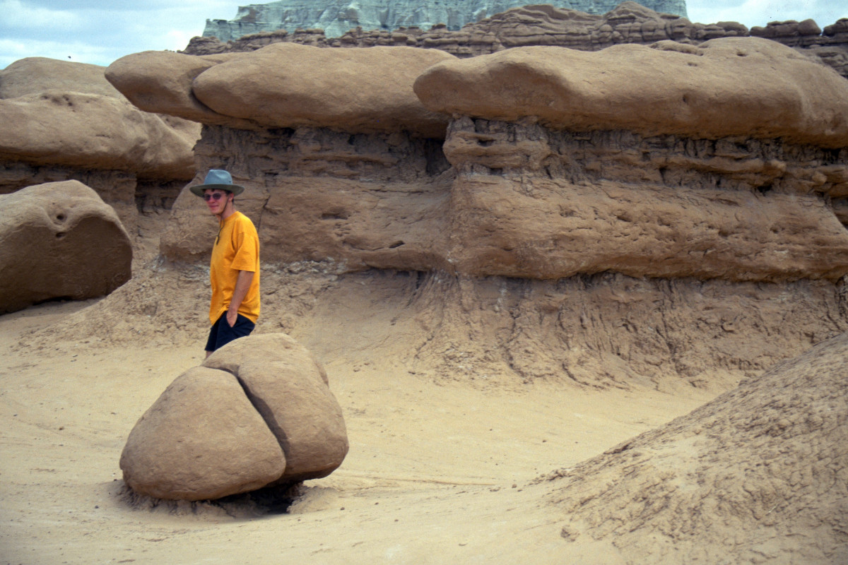 André dans le Goblin Valley. Photo © André M. Winter