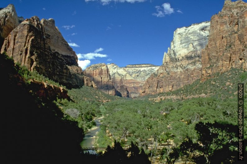 Vallée principale du Zion Canyon. Photo © André M. Winter