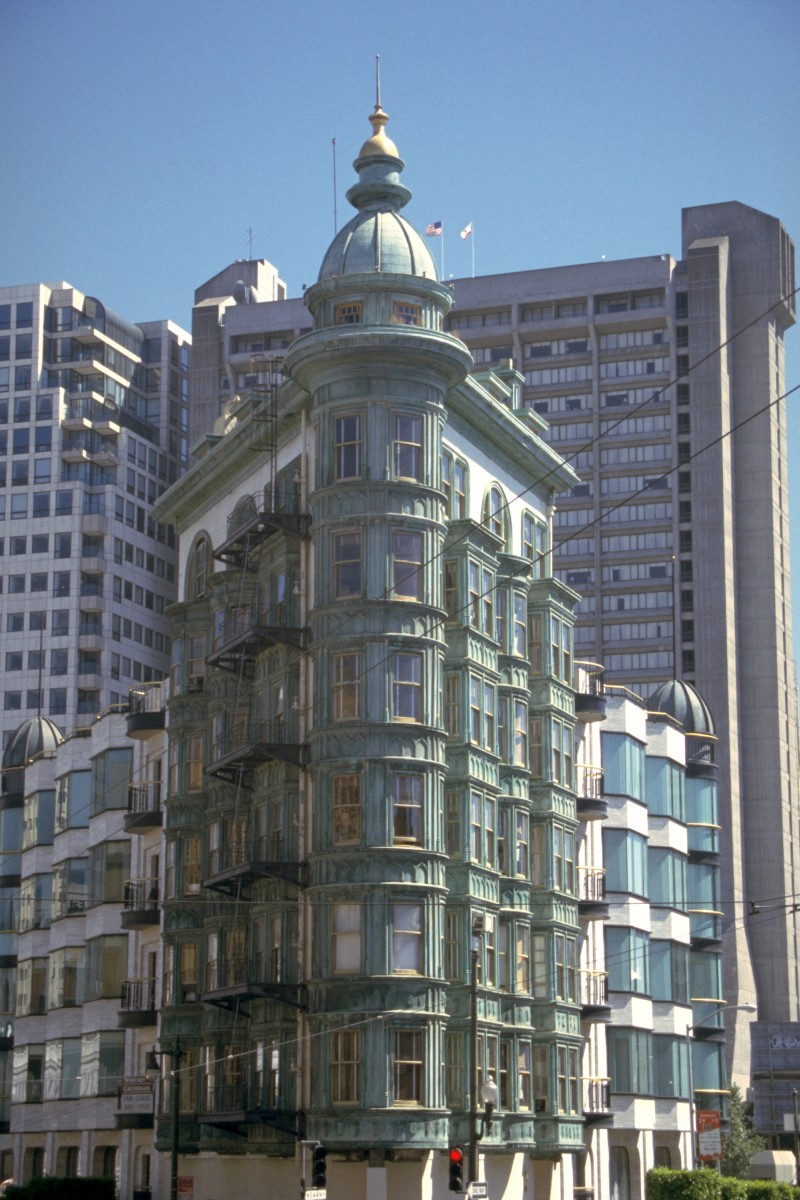 Le Sentinel Building dans le Financial District. Photo © André M. Winter