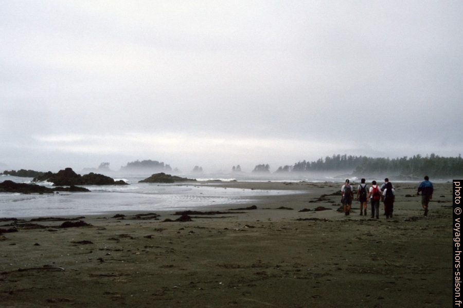Randonnée dans le Gibson Marine Park. Photo © Peter Sykora