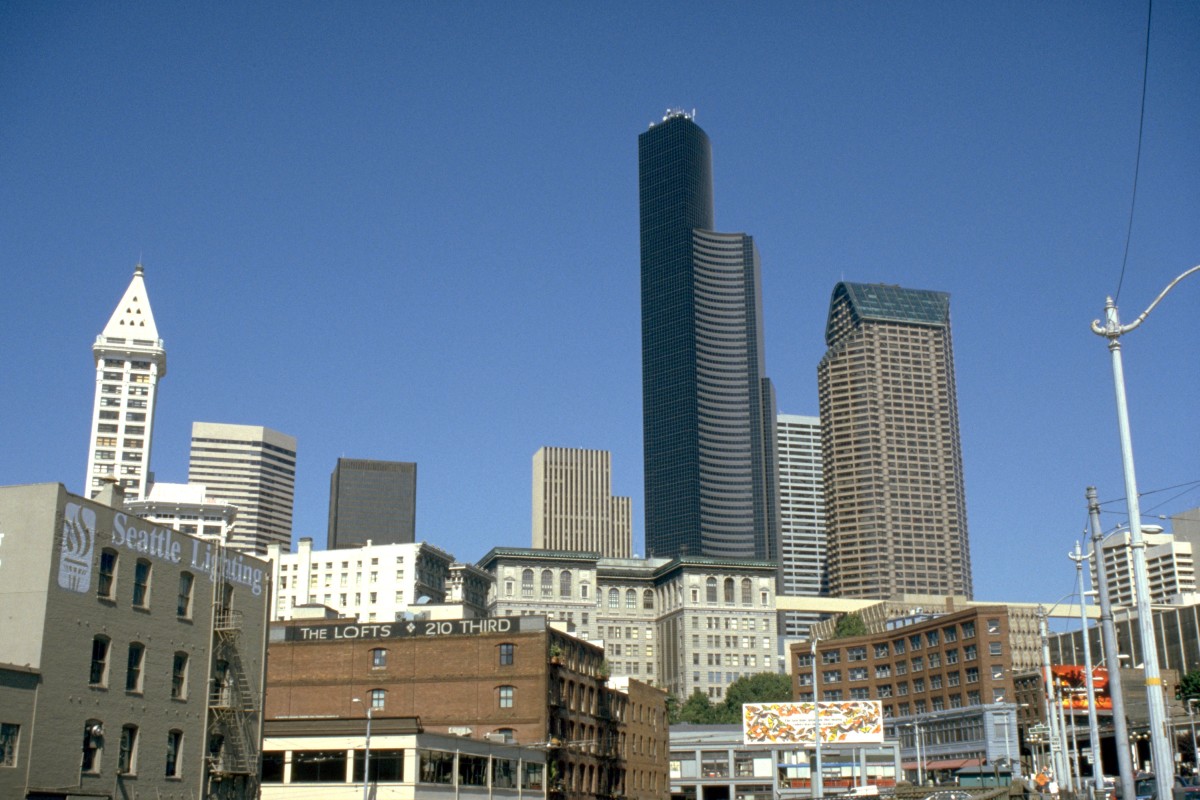 Downtown Seattle. Photo © André M. Winter